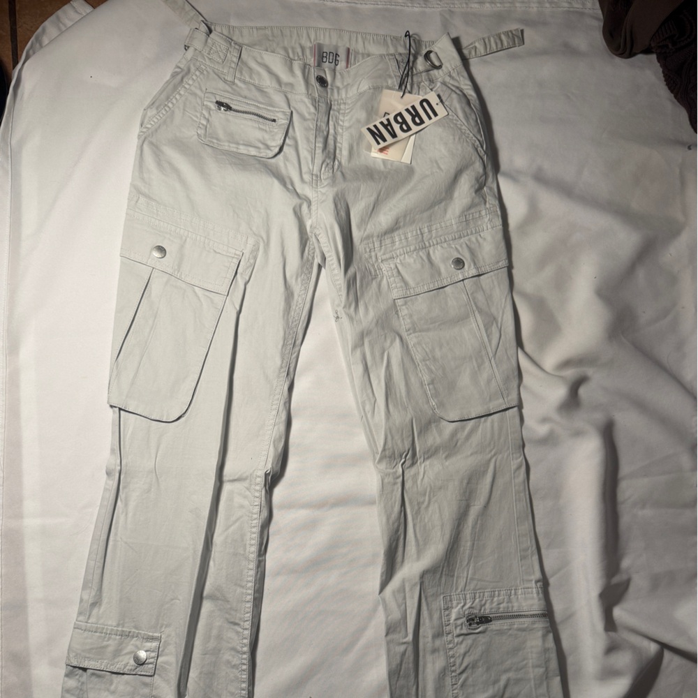 Urban Outfitters women’s Light Gray Cargo Pants